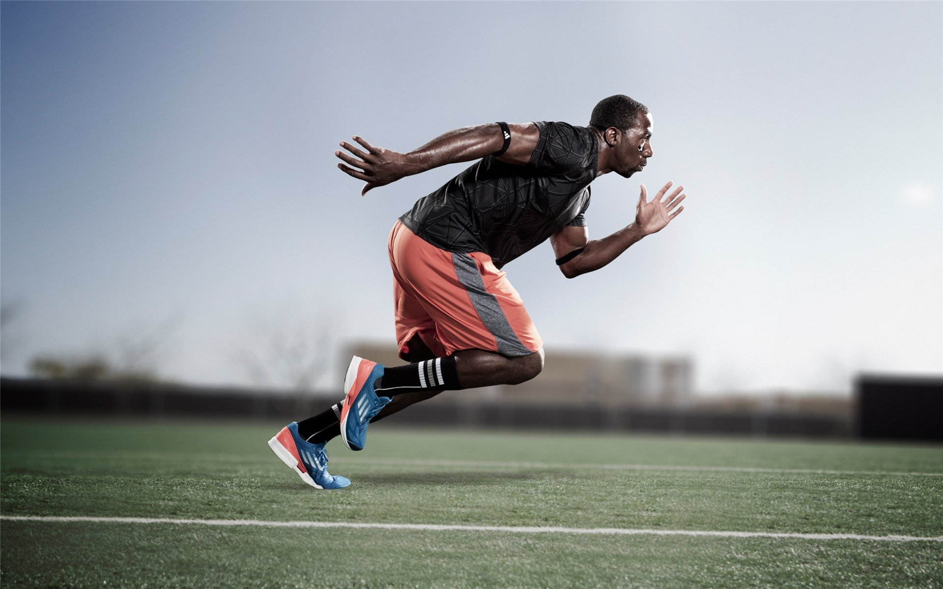 曼联主场大胜诺里奇，进攻火力全开，曼联主场2021